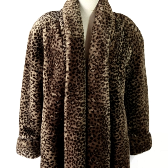 Monterey Fashions Jackets & Blazers - Faux fur shawl collar swing coat